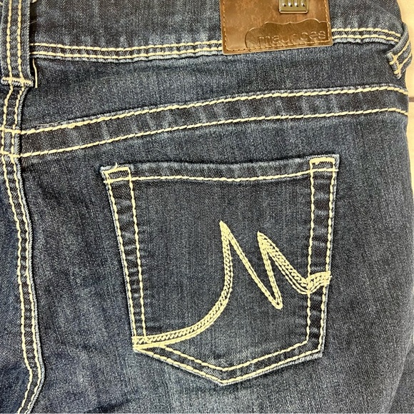 Maurices Straight Leg Jeans. Sz. 9/10. X-Short. - Picture 4 of 6
